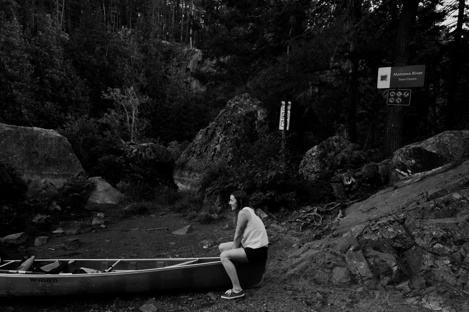 canoe engagement adventure mattawa river talon chutes north bay muskoka photographer