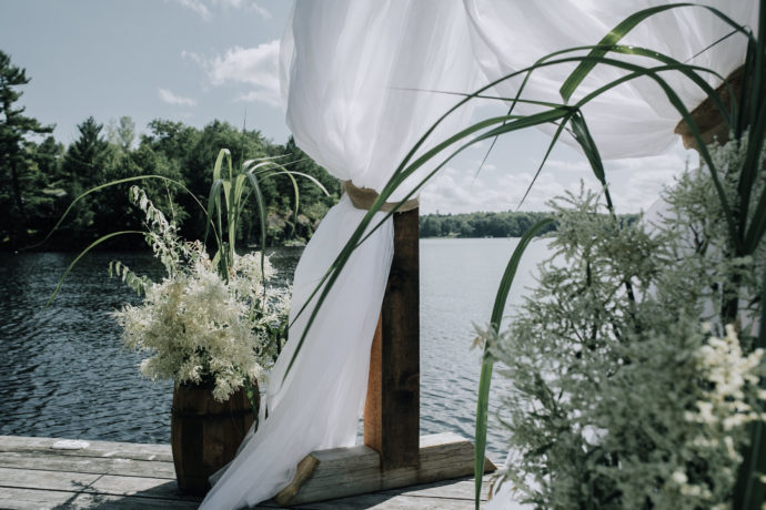 muskoka_north_bay_sudbury_haliburton_toronto_wedding_photographer_lakeside_dock_cottage-15
